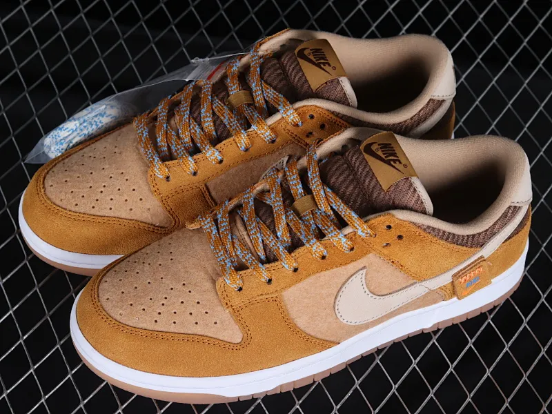 All categories Nk SB Dunk series Nk SB Dunk Low low-top sneakers Nk Dunk Low Xiongxiong joint name wheat color SB low-top sports and leisure sneakers DZ5350-288